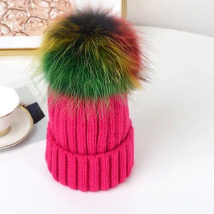 Wholesale fashion women big fur pom pom knit winter custom beanie hat