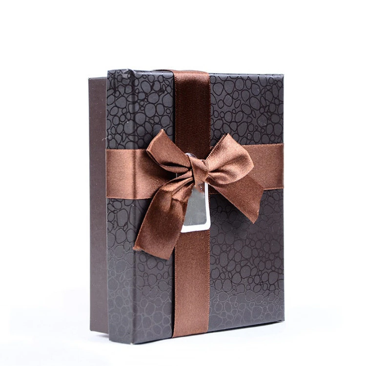 Wholesale Luxury Sweet Wedding Favour Gift Candy Packaging Gift Box With Ribbon