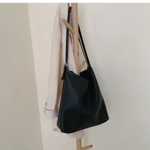 women casual leather handbags big capacity custom-made soft leather bag handbags