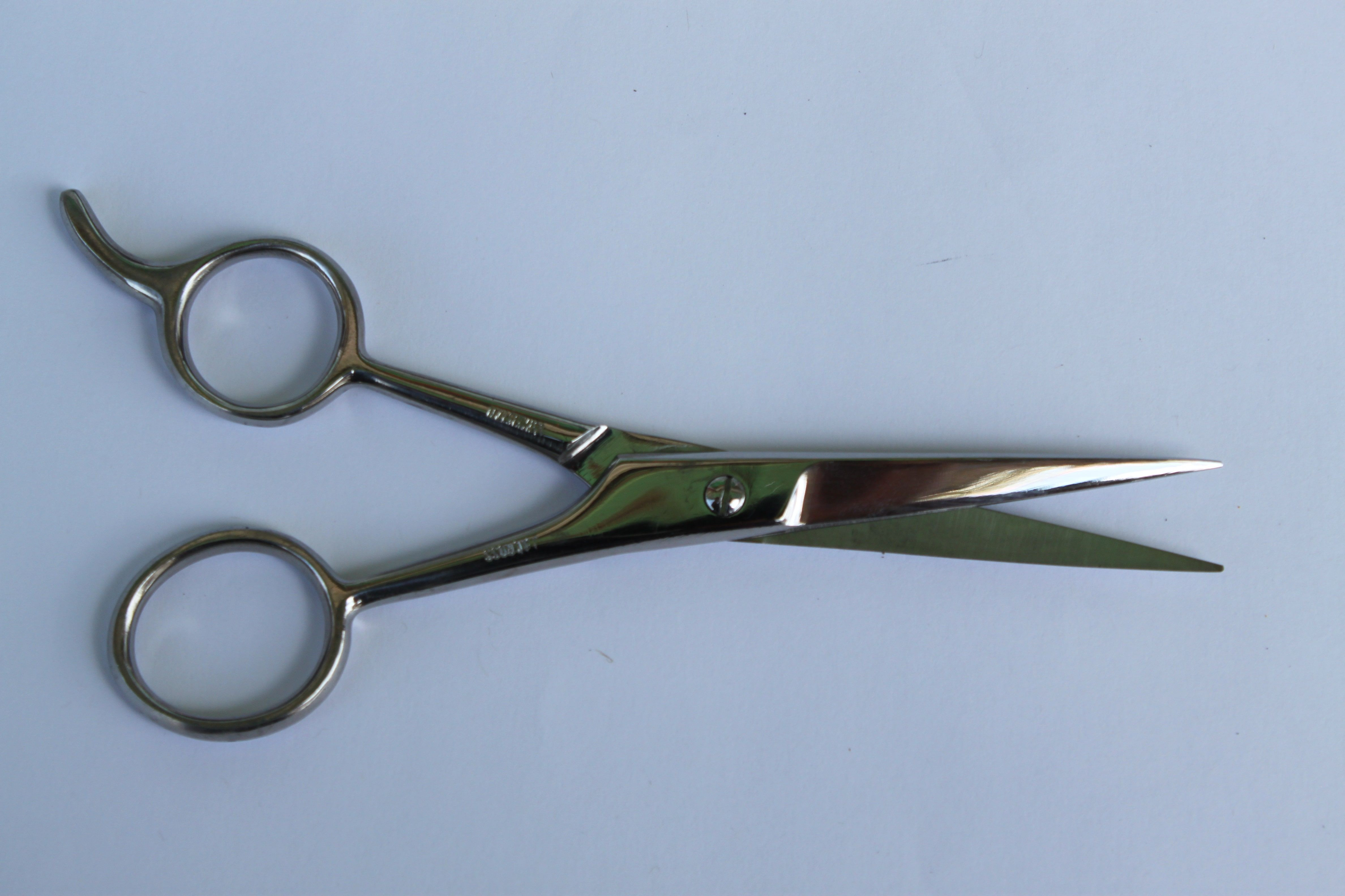 Buy Barber Scissor 5 1/2