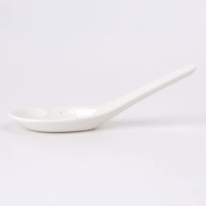 12.8cm White Color Glazed Ceramic Porcelain Personalized Soup Service Spoon