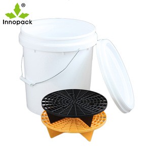 16L car wash bucket (wash, rinse, wheels) with grit guard and bug scrubber sponge