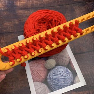 2020 Hot Plastic Long Knitting Loom Small Flat Wrap Knitting Machine