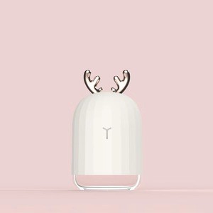 Air Conditioning Appliances ,humidifier 2019 Innovations Cute mini design touch button deer humidifier