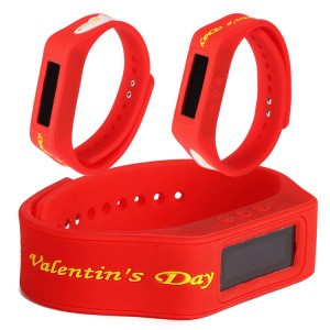 custom design fitness silicone wristband pedometer,bluetooth wristband pedometer
