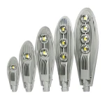 https://img2.tradewheel.com/uploads/images/products/0/5/flyinglighting-outdoor-waterproof-ip65-50w-100w-120w-150w-200w-250w-cob-cobra-head-led-street-light1-0184876001609167316-150-.jpg.webp