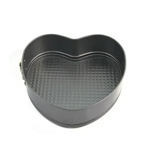 Hot sale 3 pcs Section cake pan baking tray tins round square heart bakeware