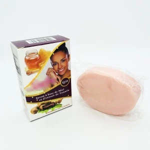 natural soap bleaching shower essential oil tamarin turmeric organic honey  soap