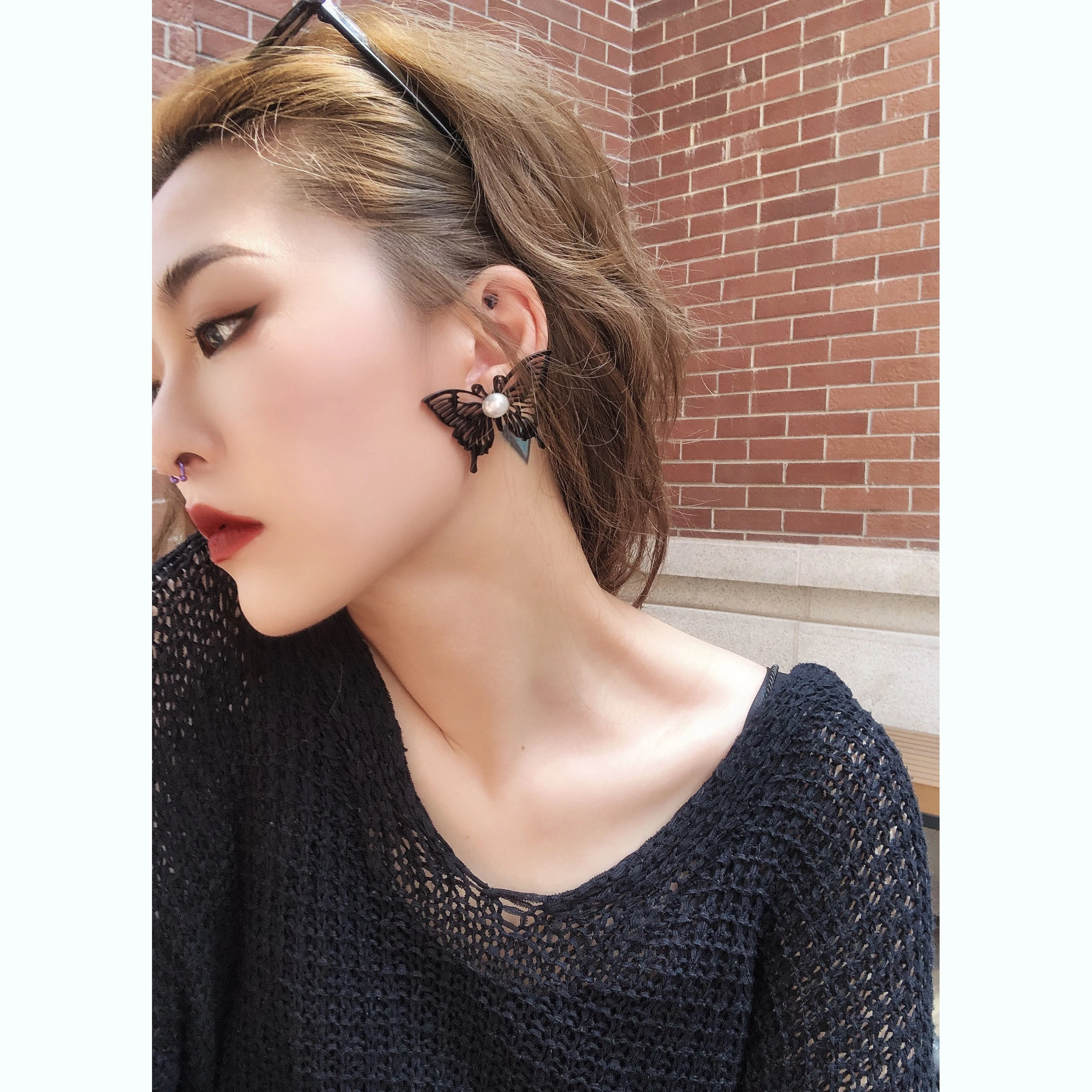 New Arrival Gothic Hollow Acrylic earring imitation pearl butterfly earrings girls jeweries