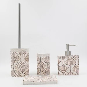 New Product Home and Hotel Bathroom Accessory sets- Leaf Effect Elegant Resin Tumbler