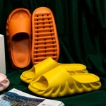Summer Red Yeezy Flip-flops Women Non-slip Thick Soled Shoes Men Pink Slides Slippers