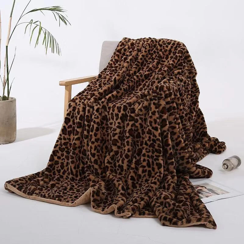 Super soft 100% polyester Plush leopard print bedding flannel fleece fur throw blanket