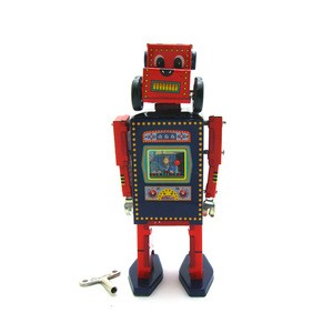 Wind Up Tin Toy Rover Rescue Robot Shop Decoration Design