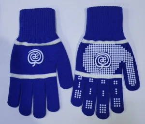 Grip and Warmth: The Essential Knitted Soccer Gloves