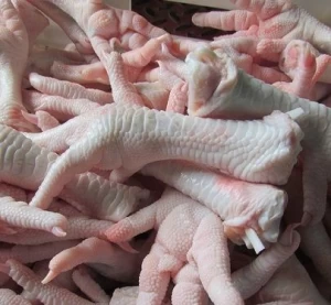 Processed Grade ''A'' Frozen Chicken Feet,Paws and whole chicken