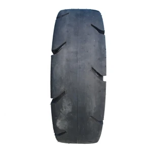 9.75-18  C2 smooth tread OTR tyres