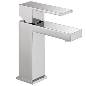 Chrome Modern Single-Handle Bathroom basin Faucet