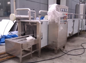 Commercial small scale spray cleaning machine, crates washing machinery