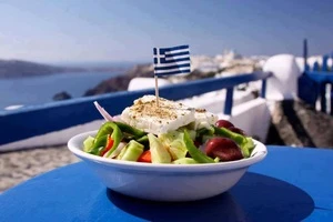 Greek Traditional Feta White Cheese / PDO Dairy Food Product ideal for Salad made of Excellent Quality Goat & Sheep Milk - 200g