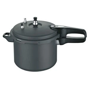 hard -anodized pressure cooker