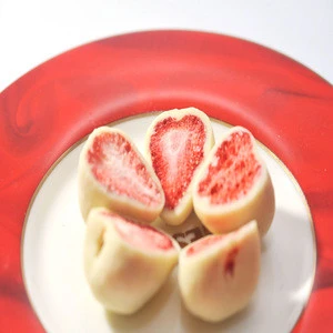 healthy and delicious strawberry chocolate snack food98