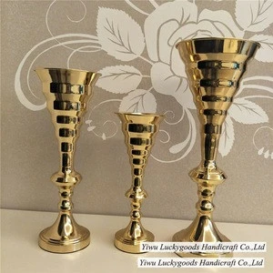 LDJ915 Aluminum gold flower urn, Raw metal flower vase, Large decorative flower vase