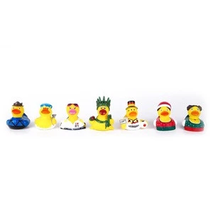 Many New Cool Modelling Yellow Rubber Duck Decoration Bath Toys Animal