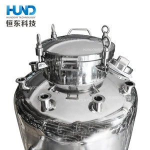Stainless steel liquid storage tank with wheels