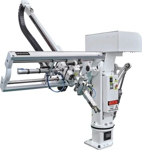 Swing-arm industry robot pick and place automation for 30-300T injection machine manipulator