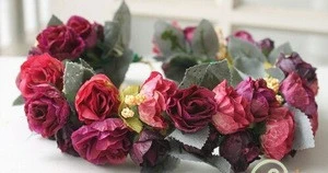 Various Colors &amp; Designs Available Ribbon Artificial Flower And Wreaths For Party