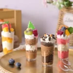 Wholesale Custom 5oz Disposable Plastic Cups With Spoons Clear Square Plastic Cake Dessert Cups Mini Milkshake Cups