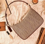 Shoulderbag