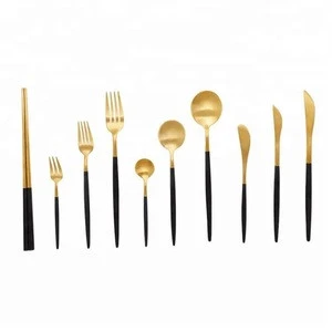30% OFF Discount Inexpensive Flatware Set Gold Black Handle Royal Cutipol Cutlery