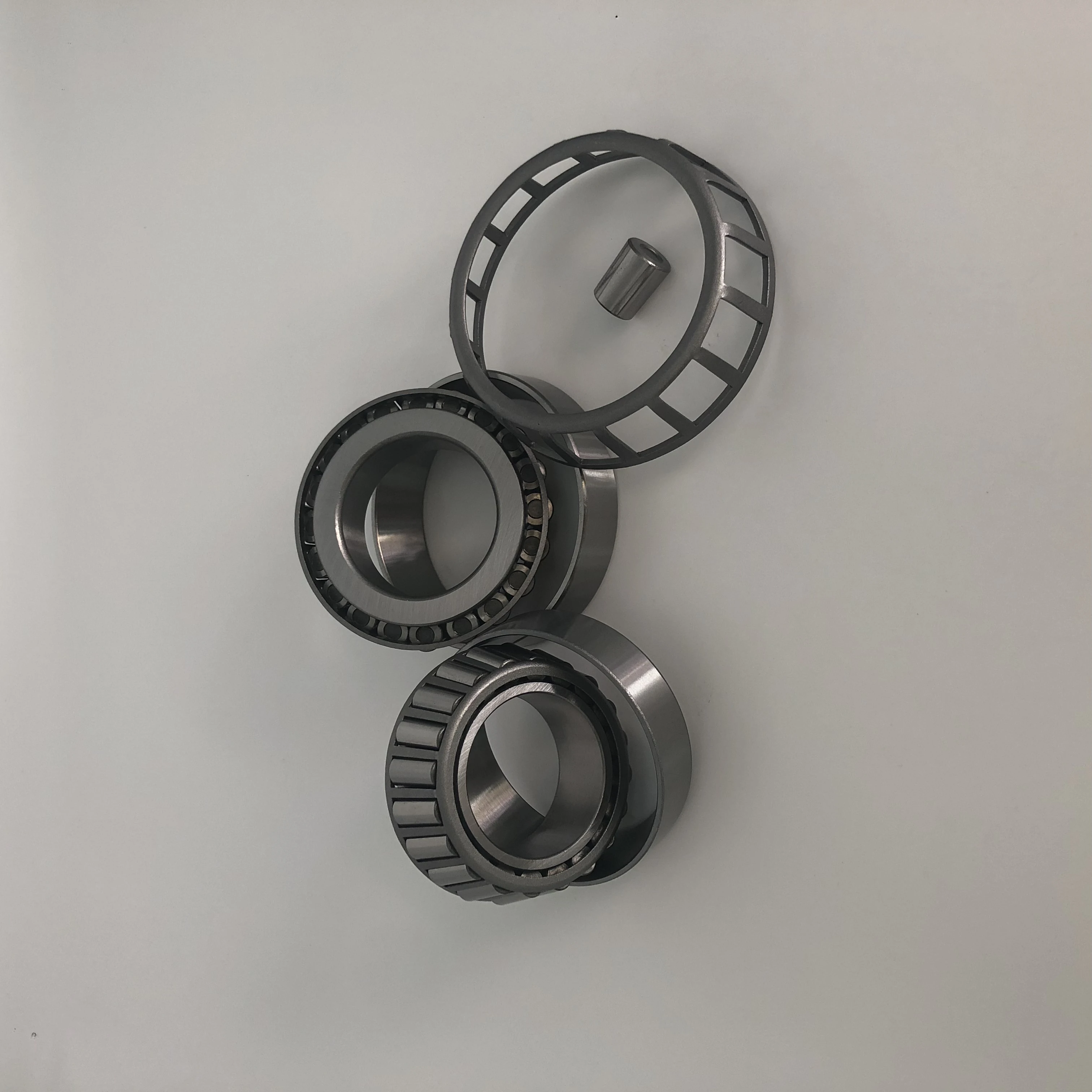 32306 30*72*28.75mm Single Row tapered roller Bearing
