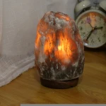 China Supplier Wholesale Decoration Rock Stone Night Light White Crystal Natural Himalayan Rock Salt Lamps with Wooden Base