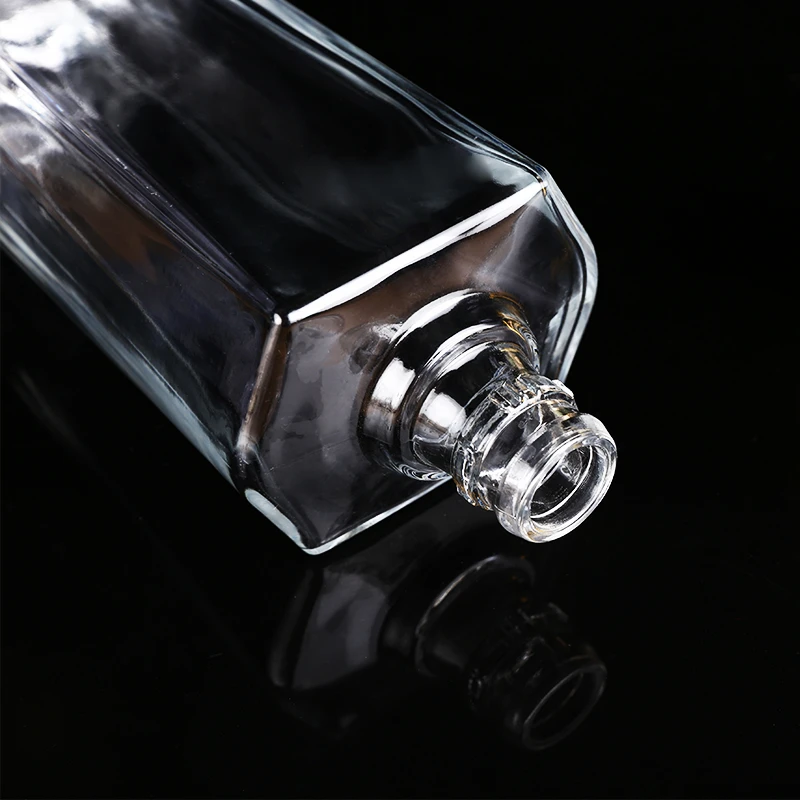 Classical customized 500ml glass wine bottles