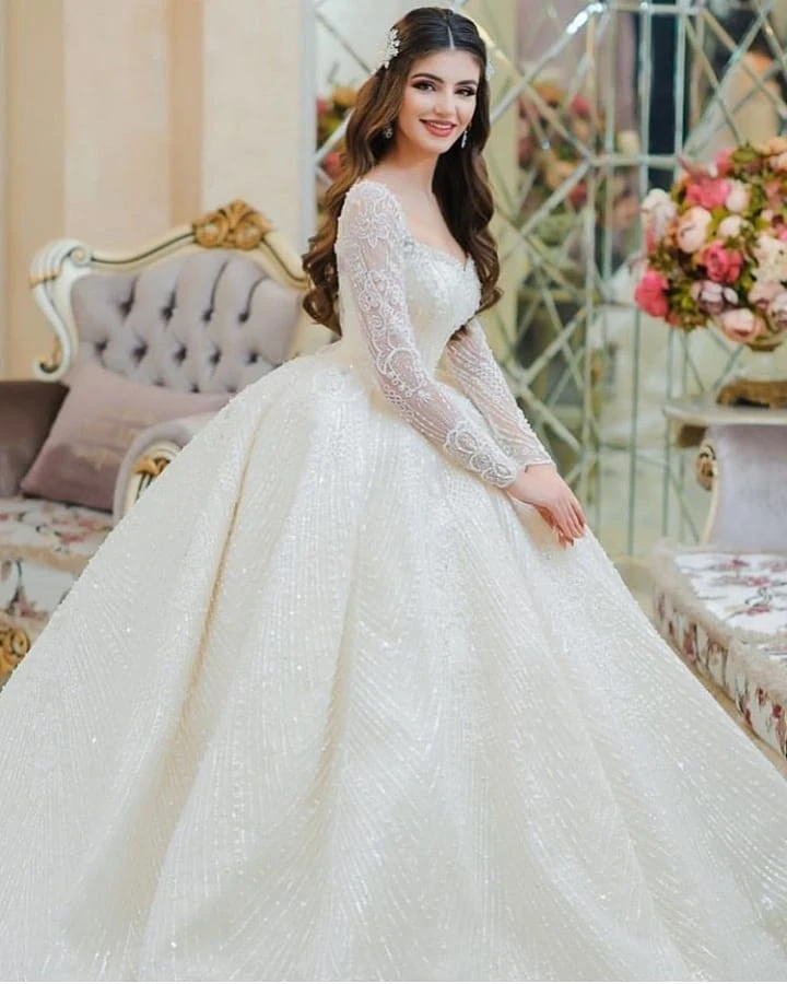 Eslieb A52 Luxury ivory Lace  Sweetheart Bridallong sleeve Bride Wedding Dress Ball Gown