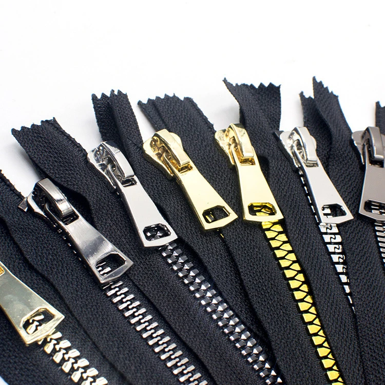 Factory Direct Sales High Quality Nylon Metal Zipper For Handbags Or Pants