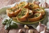 Garlic olive oil extra virgin natural bulk 100% pure wholesale