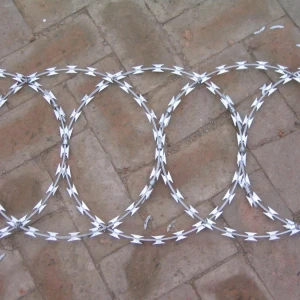High security galvanized stainless steel razor barbed wire fence