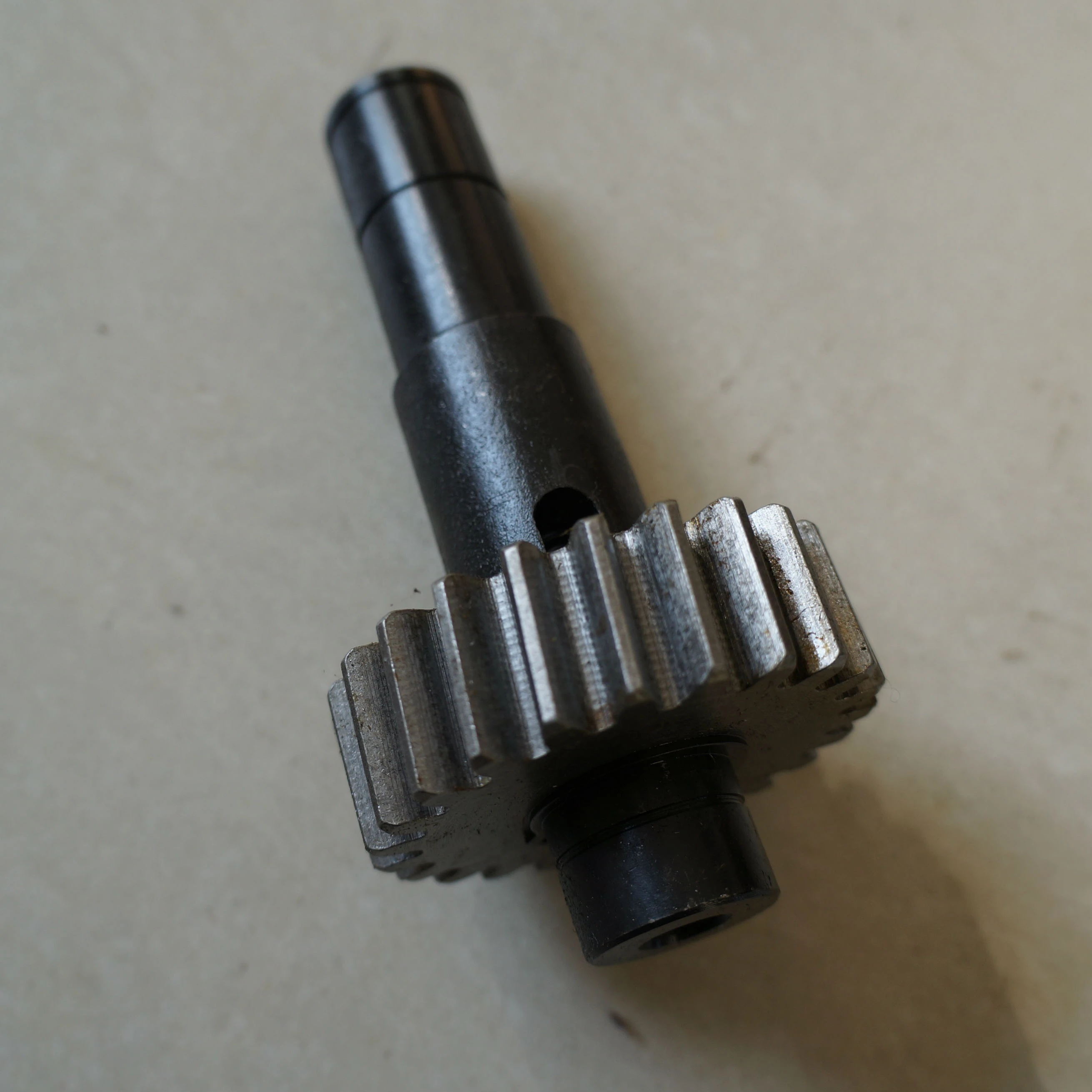 HY00019machinery parts customized  small module  pinion spur gear shaft
