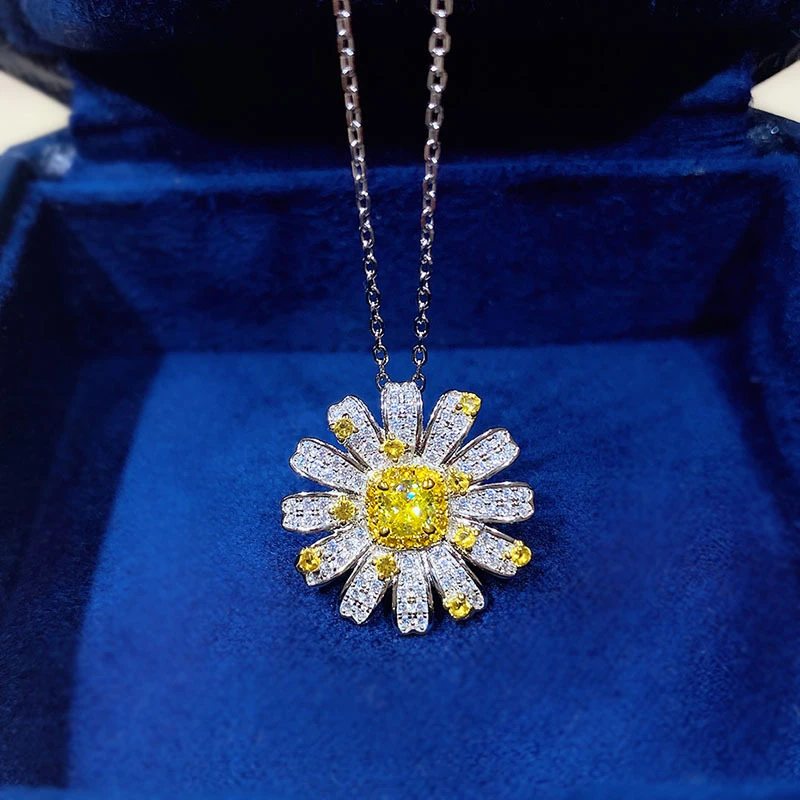 Jewelry New S925 Silver Necklace Female Korean Version Of The Trend Of Gender-Oriented Flower Daisy Pendant