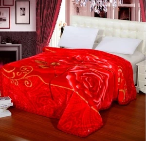 Luxury Comfortable plush blanket with best quality