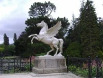 metal pegasus statue