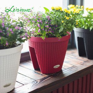 Modern outdoor plastic flower pots balcony fence hanging planter pot