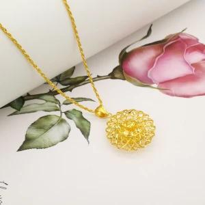 New Arrivals 2021 18k Gold Necklace flower Shape  Real Yellow Gold Pendant Necklace Jewelry With Rope Chain Wholesale Chinese