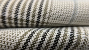PLAID WOVEN FABRIC WITH RAYON