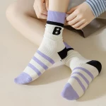 Purple embroidery stockings breathable sweat-free mid-tube stockings for women