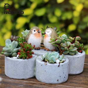ROOGO Imitated Stone Resin Flower Plant Pot for garden decoration