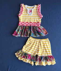 wholesale sleeveless ruffle floral pattern t shirt  with double ruffle shorts baby girl clothing